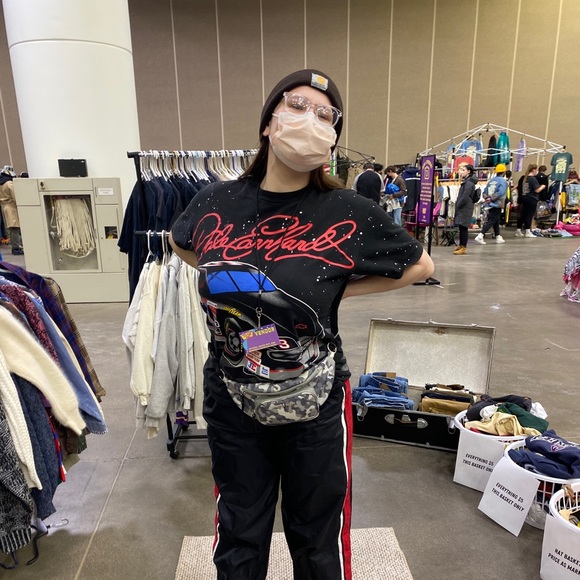 Meet your Posher, Jen - Picture 4 of 5